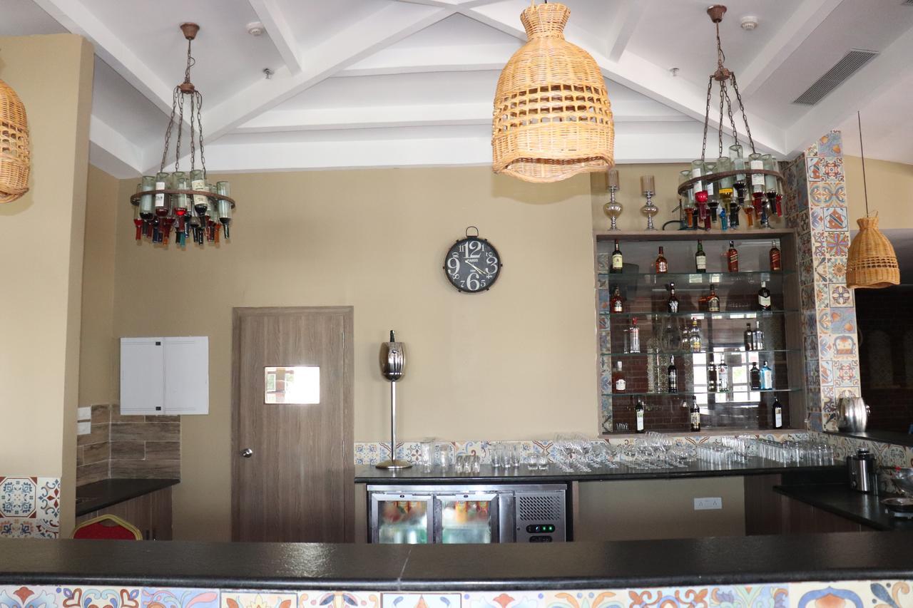 Swosti Chilika Resort Kanaipur Eksteriør billede