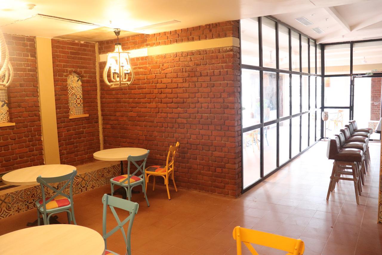 Swosti Chilika Resort Kanaipur Eksteriør billede