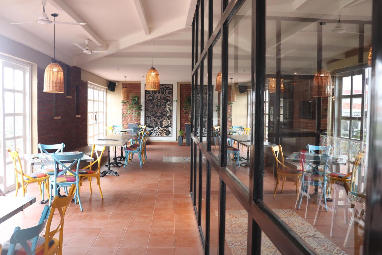 Swosti Chilika Resort Kanaipur Eksteriør billede
