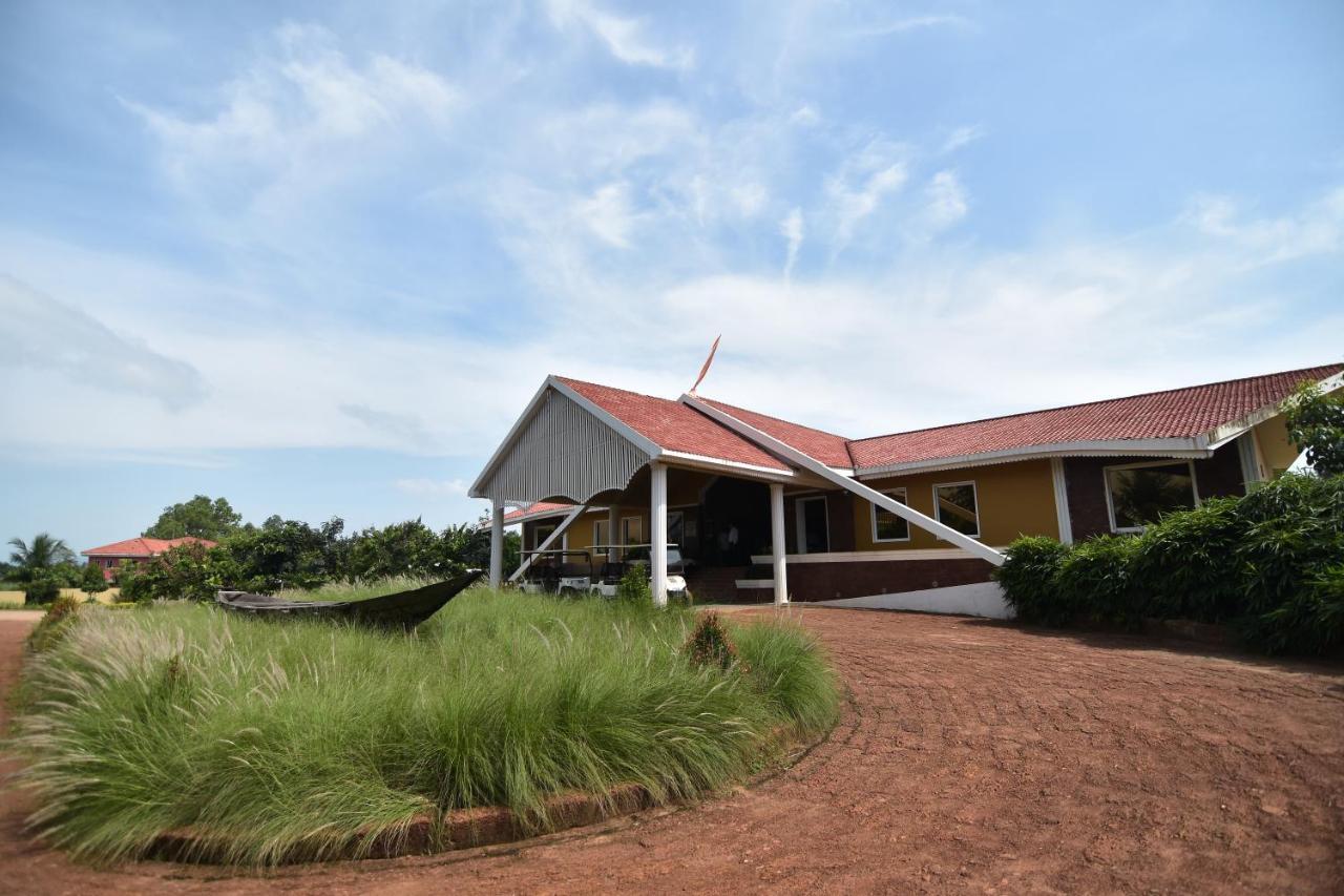 Swosti Chilika Resort Kanaipur Eksteriør billede